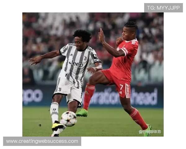 尤文图斯陷入失控危机！豪门定位面临崩塌，老妇人战术体系究竟出了什么问题？