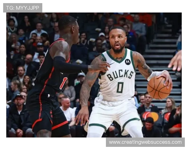 利拉德休赛期天天喝蛋白粉当水，结果夏天胖了十斤？